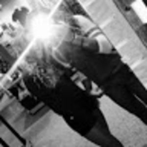 Meet your Posher, Abigail